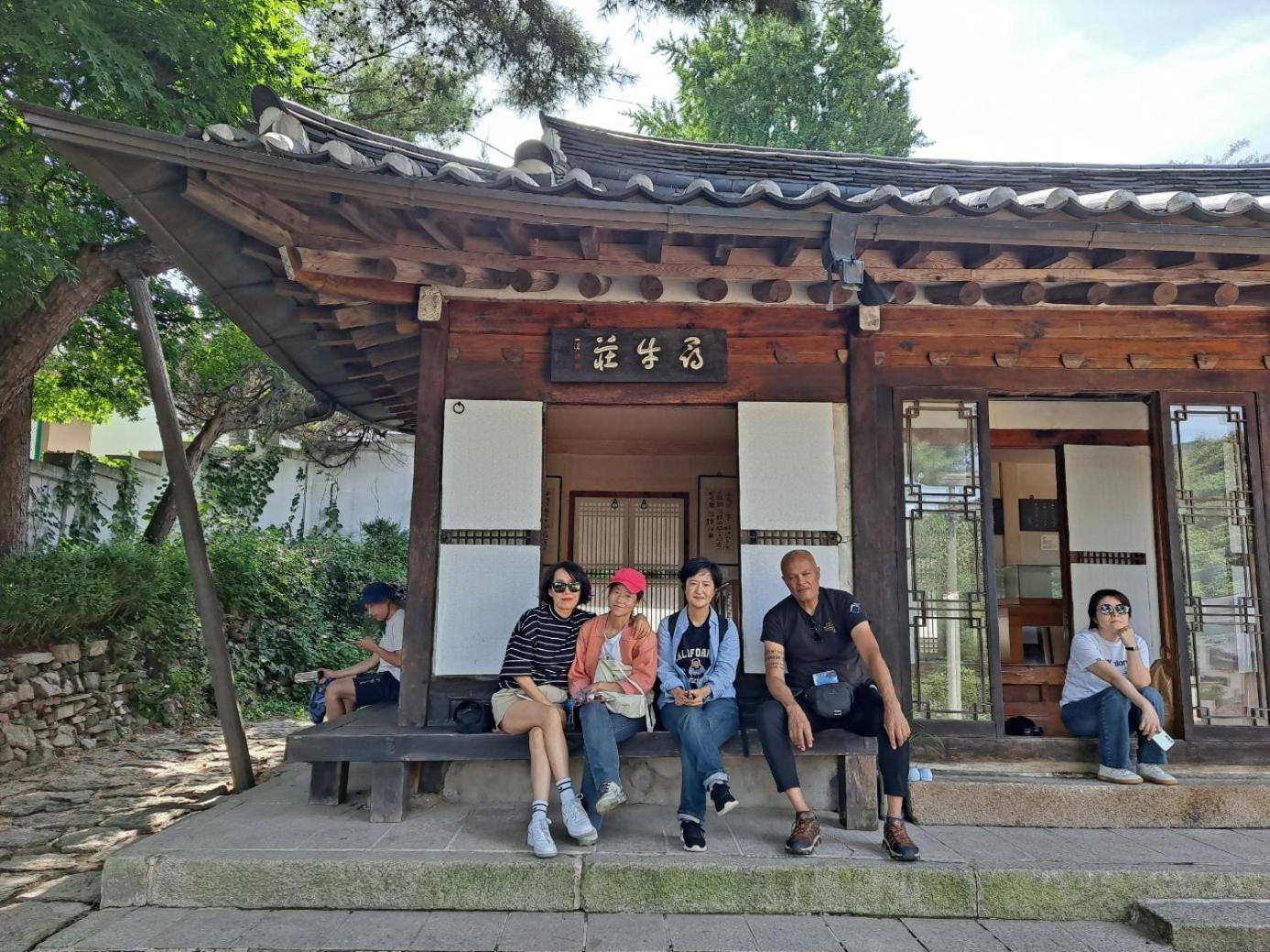 Eugene Hanok Stay Seoul Eksteriør billede